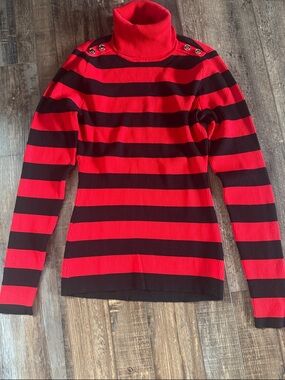 Gabrielle Union size M Striped Red & Black Turtleneck Sweater